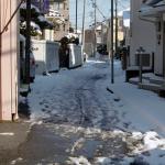 【画像】大雪に見舞われた首都圏！　基本知識不足でのクルマのトラブル多数 〜 画像12