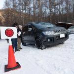 【画像】三菱デリカD:5オーナー限定！　雪山で走って遊べるクルマの学校の非日常感が面白すぎる 〜 画像61