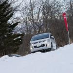 【画像】三菱デリカD:5オーナー限定！　雪山で走って遊べるクルマの学校の非日常感が面白すぎる 〜 画像81