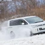 【画像】三菱デリカD:5オーナー限定！　雪山で走って遊べるクルマの学校の非日常感が面白すぎる 〜 画像95