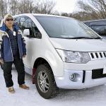 【画像】三菱デリカD:5オーナー限定！　雪山で走って遊べるクルマの学校の非日常感が面白すぎる 〜 画像131