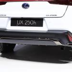 【画像】レクサス新型SUV「UX」が世界初公開！　日本発売は2018年冬を予定 〜 画像33