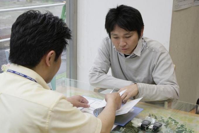 大幅値引きにはワケがある！ 激安新車に潜むワナ | 自動車情報