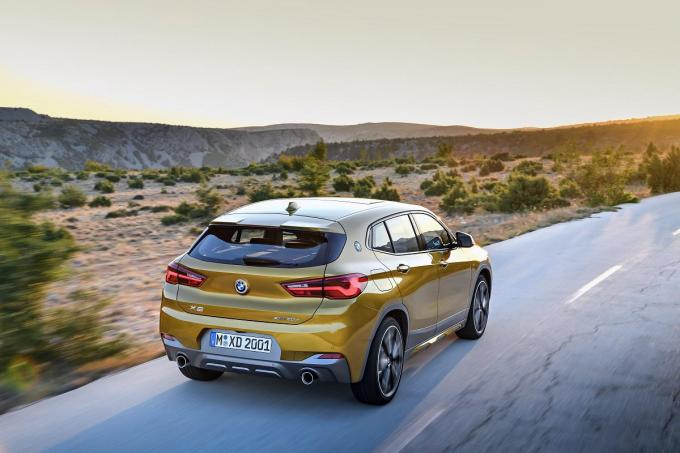 BMW X2