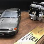 【画像】オーナー以外も必見！　車体とエンジンの超精巧スケールモデルにR34GT-Rが登場 〜 画像3