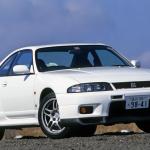 価格高騰のスカイラインGT-R！　いま買うなら不人気のR33一択なワケ