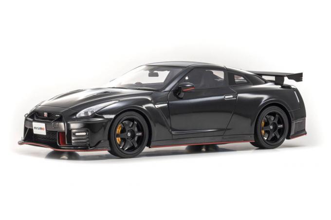 2枚で送料無料 Nissan GT-R 1/18 Black