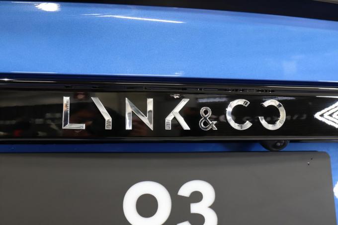 LINK & CO 03
