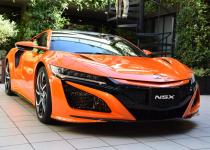 ホンダがNSXを大幅改良！　ボディ色に開発者も躊躇するほど鮮烈なオレンジを追加