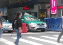 わずか１年で激増！　中国タクシー車両に見る急激なEV化の波