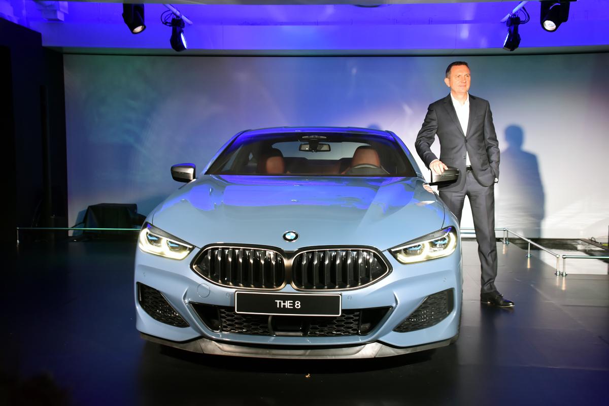 BMW 8シリーズ　クーペ 〜 画像4