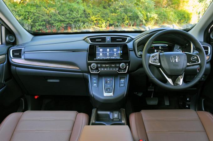 試乗】ホンダ新型CR-Vは誰が乗っても満足できる徹底マルチSUV | 自動車情報・ニュース WEB CARTOP