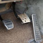 【画像】メーカーに直撃！　マツダが全車にオルガン式アクセルペダルを採用するワケ 〜 画像11