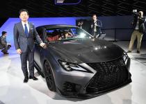 レクサスは最強のRC Fとオープンエアを楽しめるLCコンバーチブルを初披露【NAIAS2019】
