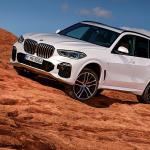 大型化で迫力アップ！　最先端の運転支援システムも搭載した4代目BMW X5が発売開始