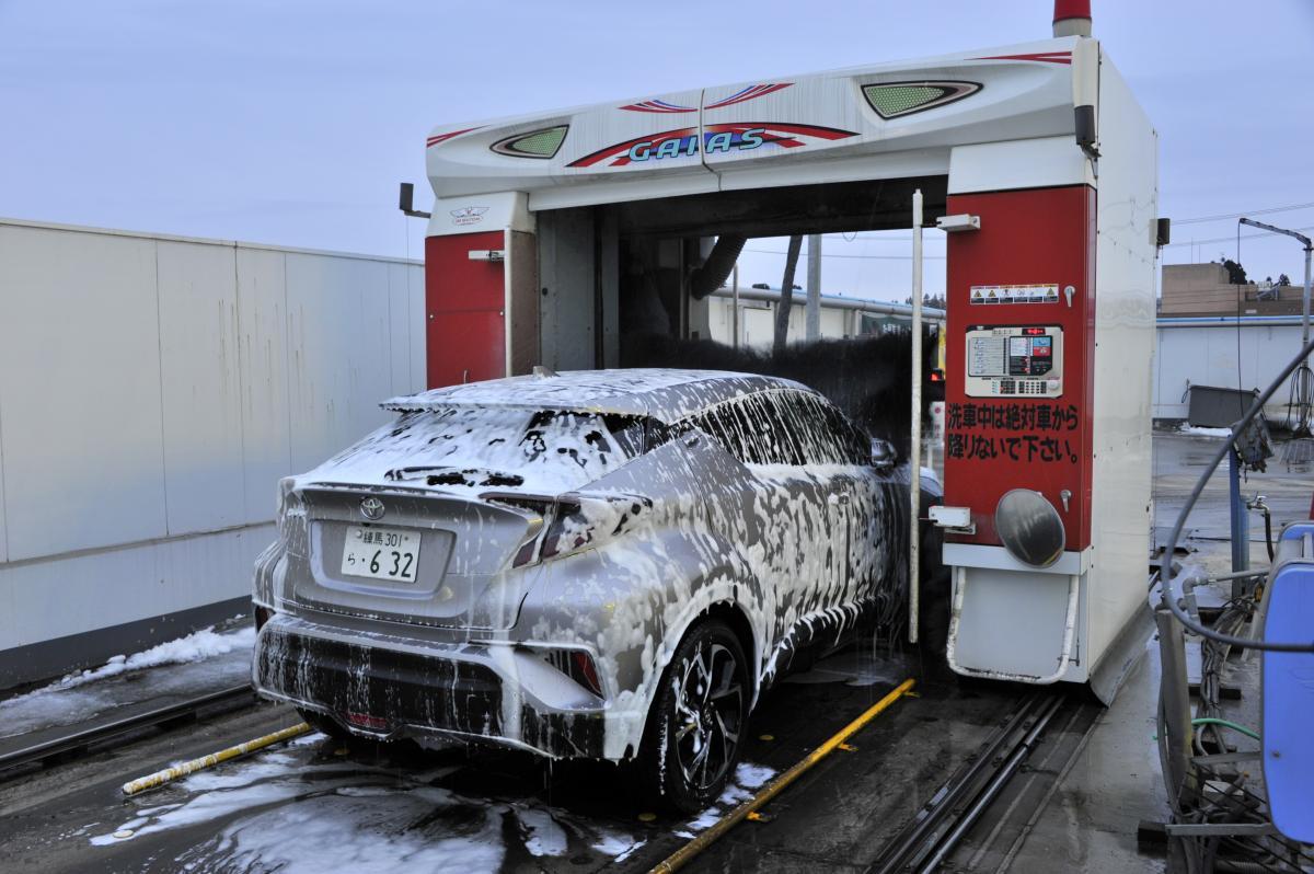 ガソリンスタンドでできる洗車の種類とは それぞれの価格や特徴を解説 自動車情報 ニュース Web Cartop