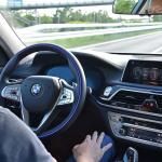 【画像】手放し運転も可！　BMWがレベル2相当のハンズ・オフ機能付き渋滞運転支援システムを日本国内に初導入 〜 画像1