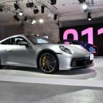 【画像】スポーツカーの王者「ポルシェ911」が新型となって登場！　30馬力アップし走りを向上 〜 画像24