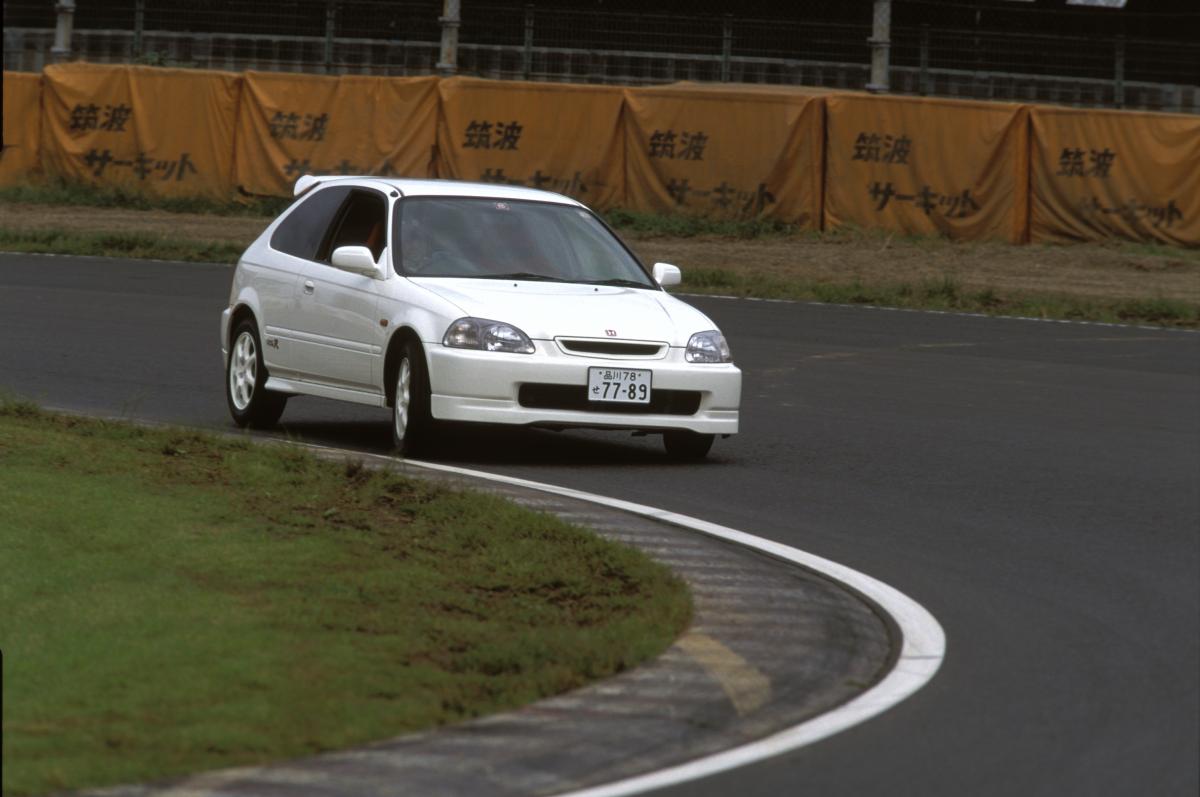 中古車 〜 画像2