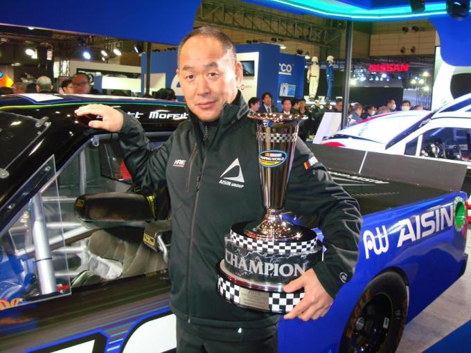 【ムービー】優勝なるか？　服部茂章氏率いるHREがNASCAR Xfinityシリーズにスープラで参戦！