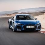 【画像】車名にパフォーマンスを追加！　アウディのフラッグシップスポーツモデル「R8」が一部改良を実施 〜 画像45