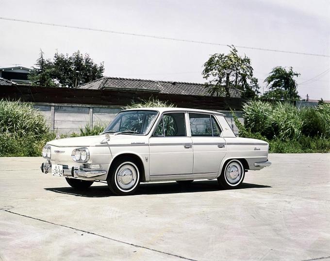 東京オリンピックが開催された1964年誕生の日本車