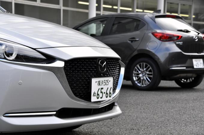 マツダMAZDA2