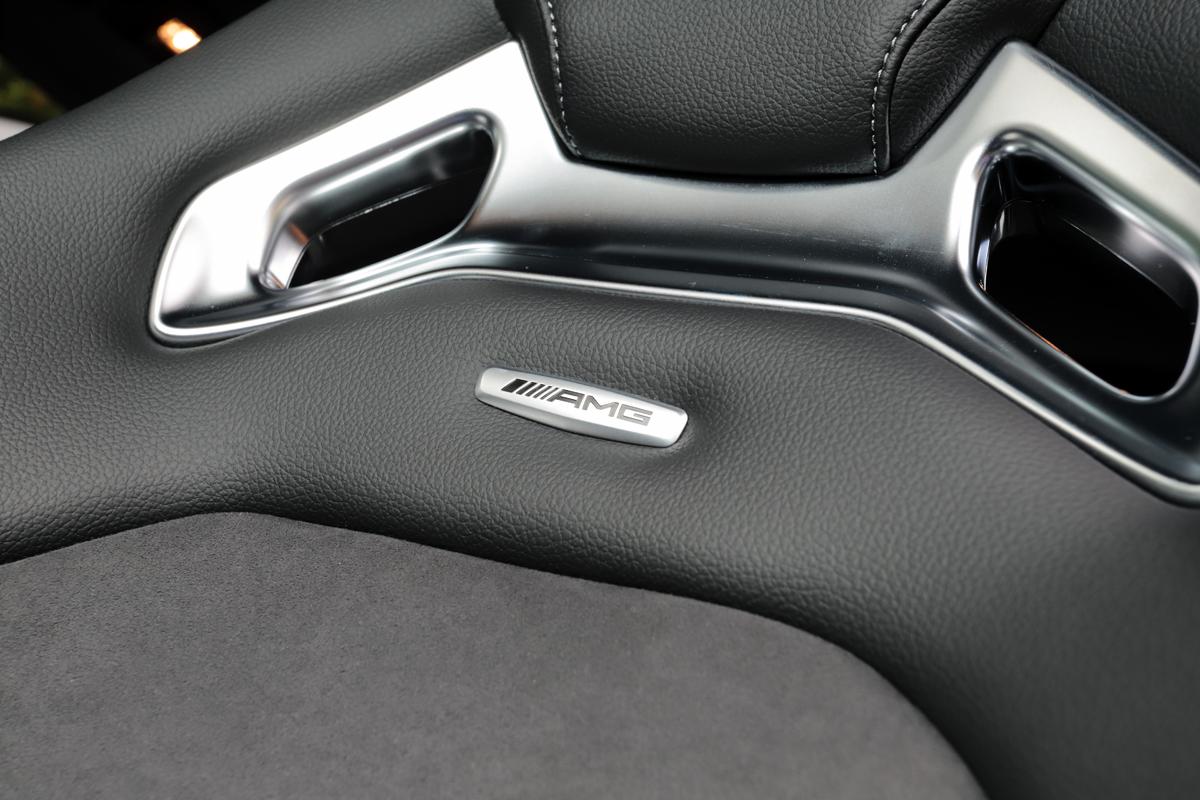 メルセデスAMG A 35 4MATIC 〜 画像1