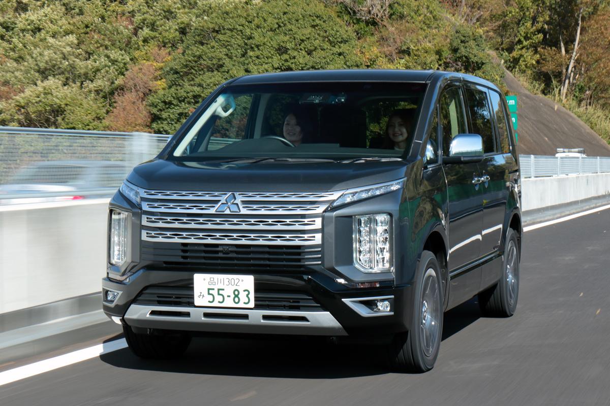 WEB CARTOP編集部員の乾ひかりと篠田英里夏がヨコハマ「iceGUAD SUV G075」を試す 〜 画像12