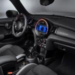 【画像】歴代最強の306馬力！　世界限定3000台の「MINI John Cooper Works GP」登場 〜 画像47