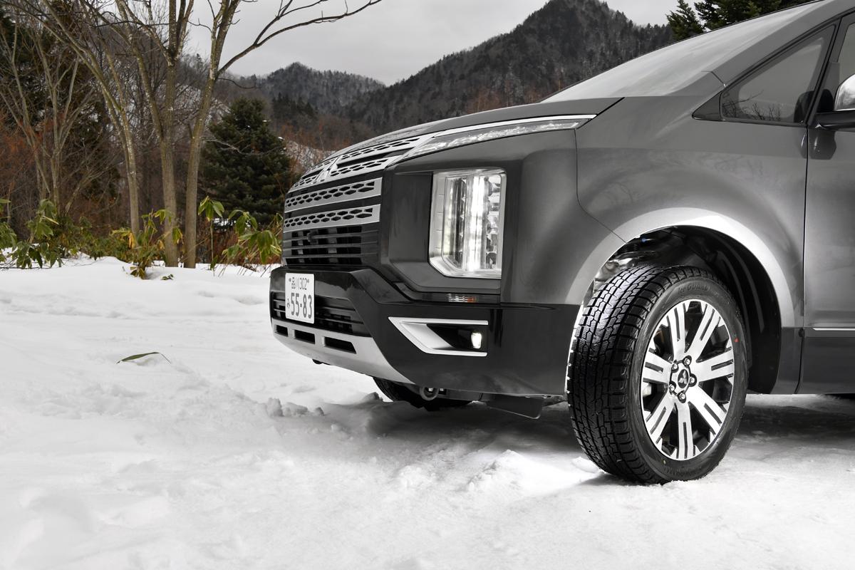 WEB CARTOP編集部の乾ひかりと篠田英里夏がヨコハマiceGUARD SUV G075の雪道性能を試す 〜 画像56