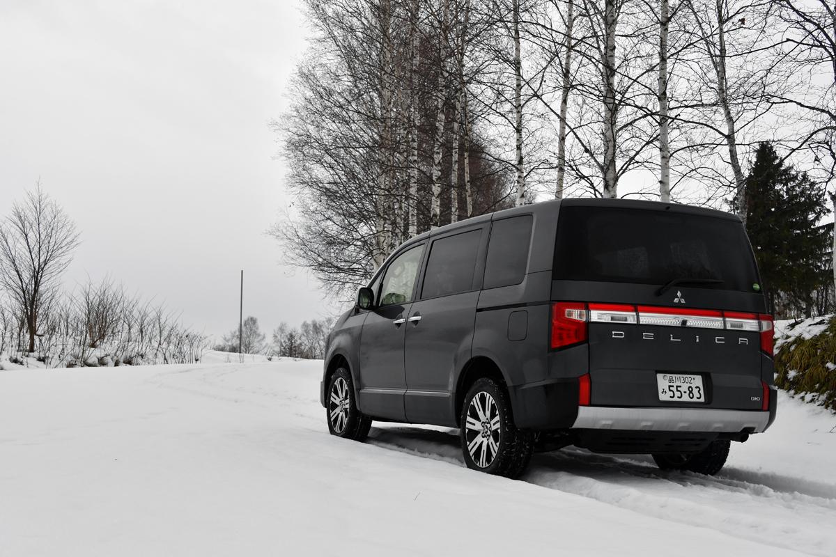 WEB CARTOP編集部の乾ひかりと篠田英里夏がヨコハマiceGUARD SUV G075の雪道性能を試す 〜 画像77