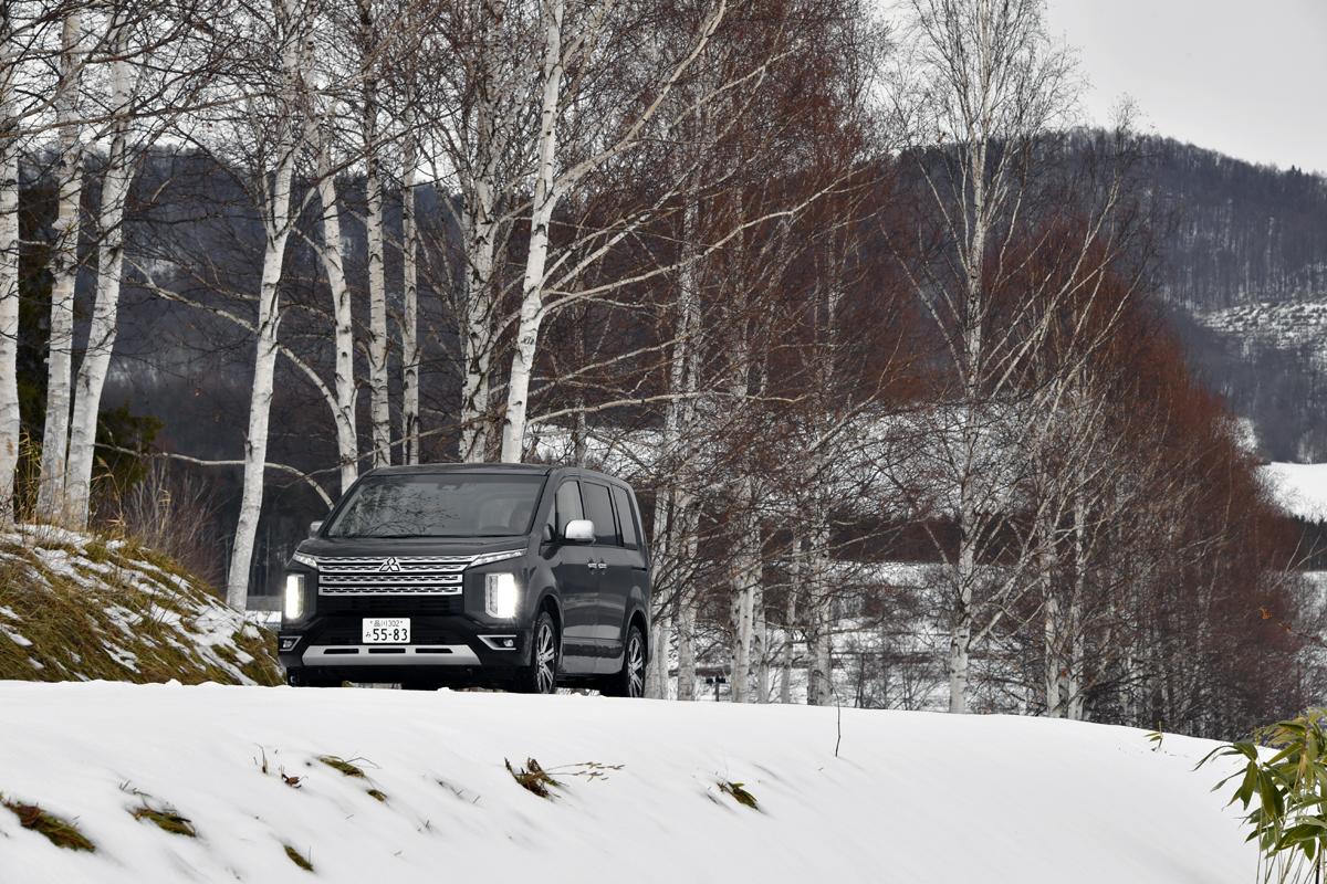 WEB CARTOP編集部の乾ひかりと篠田英里夏がヨコハマiceGUARD SUV G075の雪道性能を試す 〜 画像81