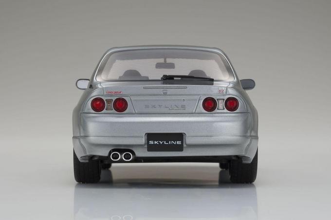 京商サムライの最新作R33GT-Rオーテックバージョン