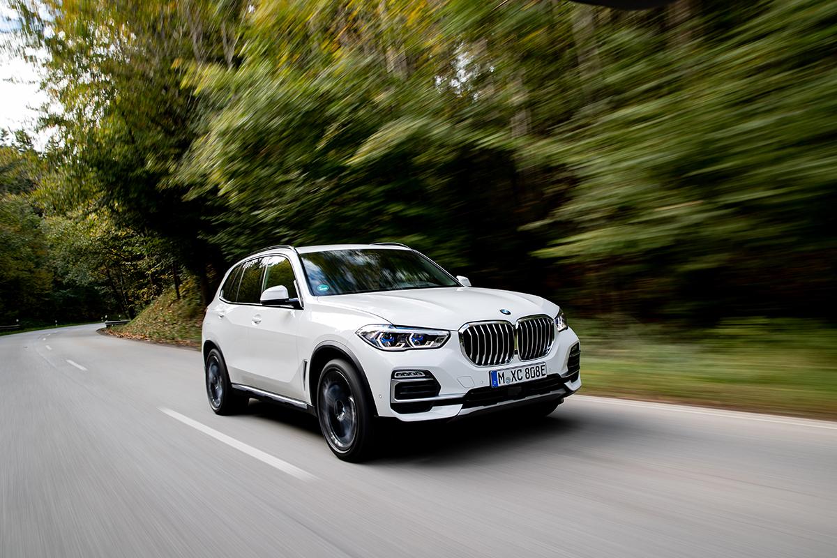 BMW X5にプラグインハイブリッドとM50iを追加 〜 画像10