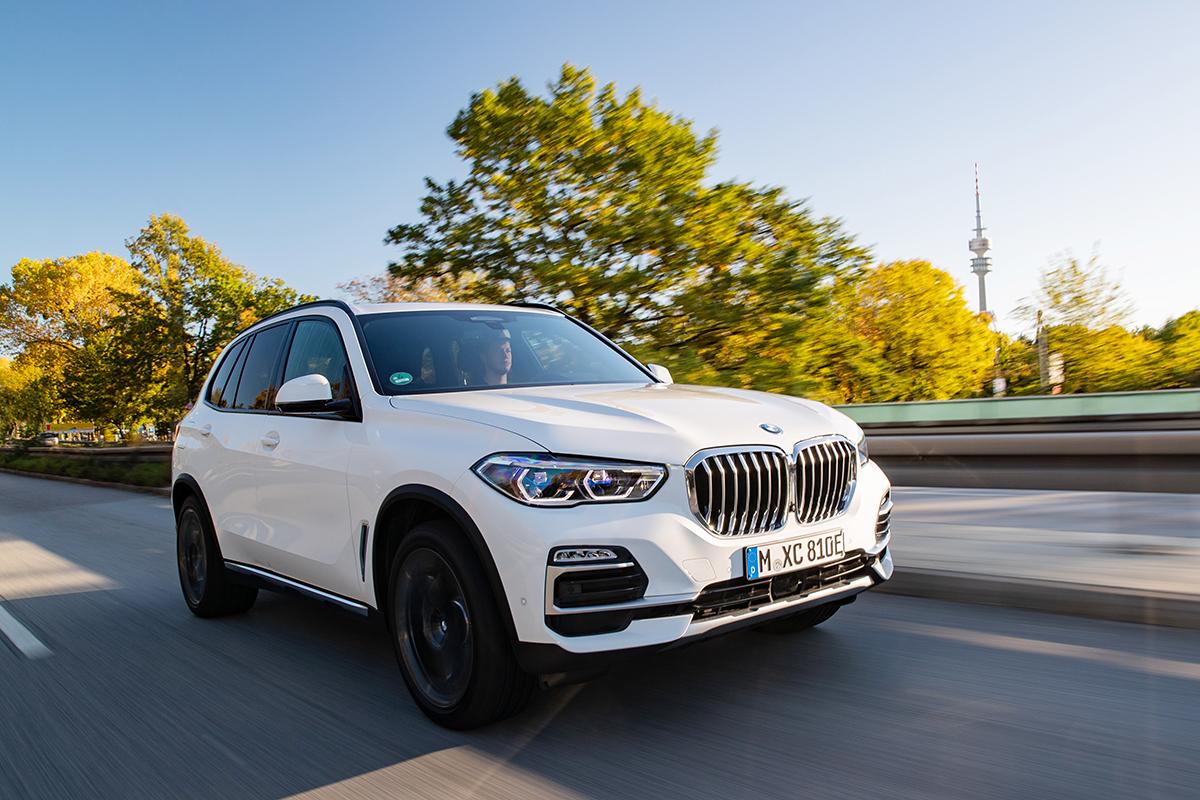 BMW X5にプラグインハイブリッドとM50iを追加 〜 画像16