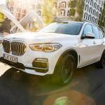 【画像】人気のBMW X5がエコなPHEVと走りを追求した高性能車という個性の異なる２モデルを追加 〜 画像19