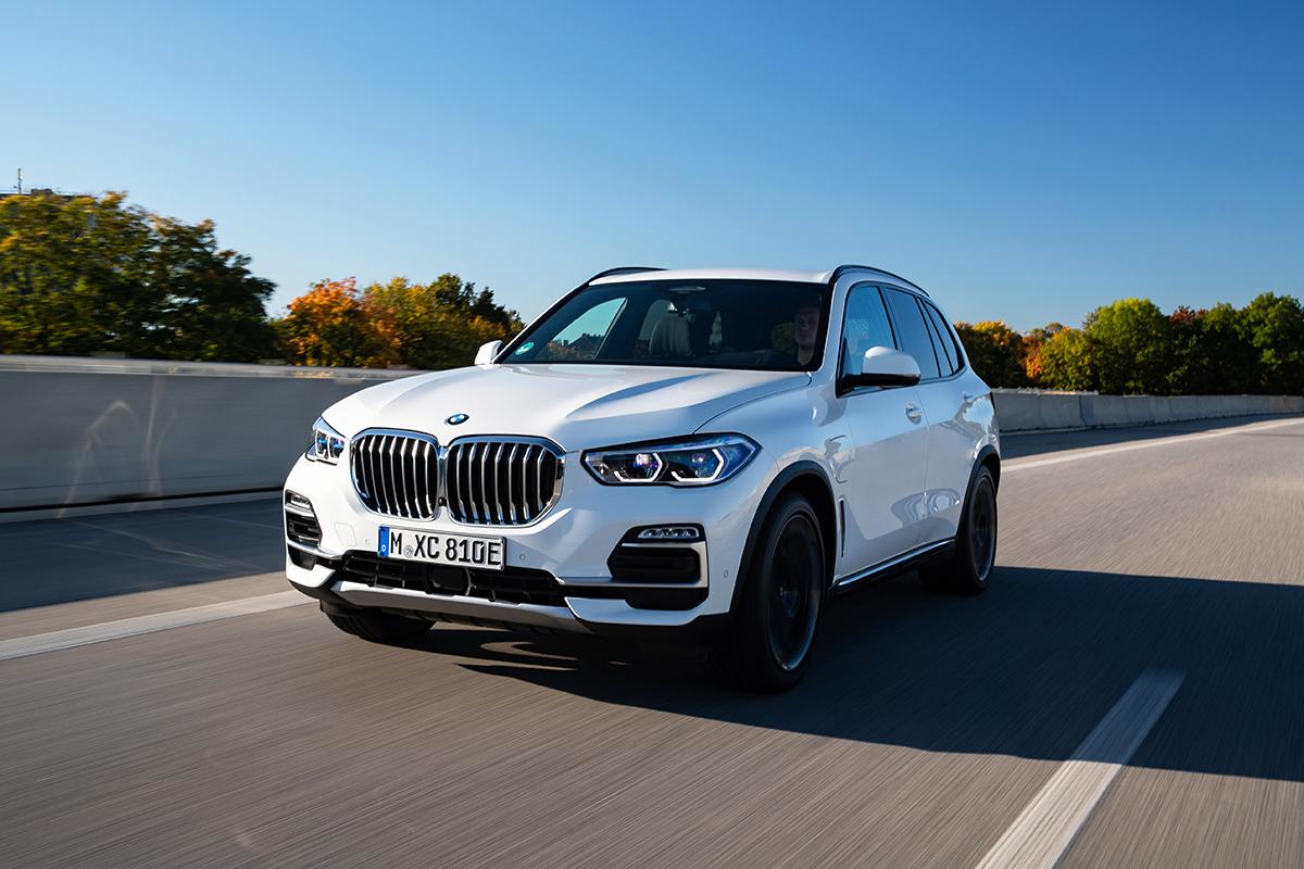 BMW X5にプラグインハイブリッドとM50iを追加 〜 画像20