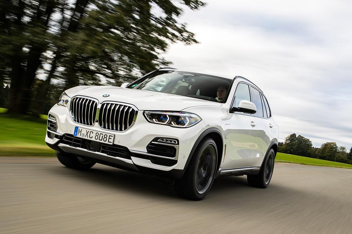 BMW X5にプラグインハイブリッドとM50iを追加 〜 画像37