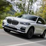 【画像】人気のBMW X5がエコなPHEVと走りを追求した高性能車という個性の異なる２モデルを追加 〜 画像40