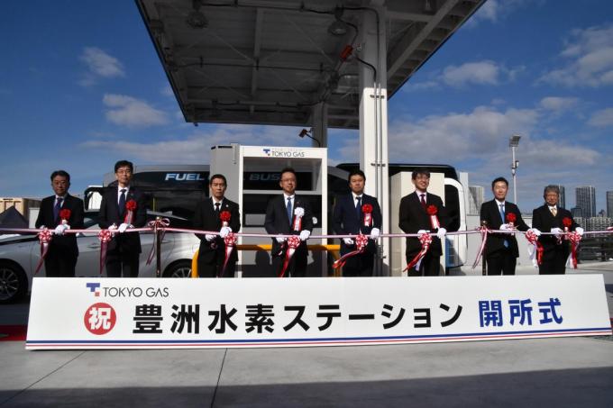 燃料電池バスにも対応！　同時に2台まで充填できる水素ステーションがオリンピックに向けて東京・豊洲にオープン