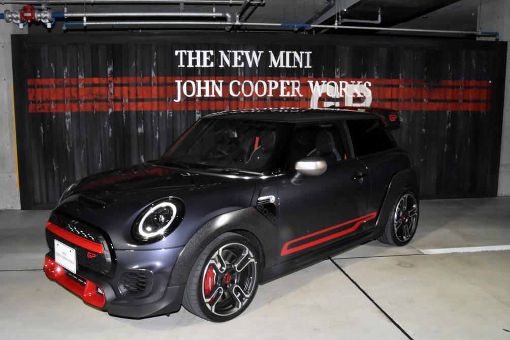 MINI John Cooper Works GPが日本初公開