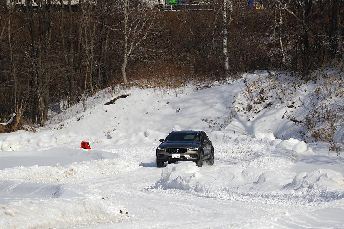 ボルボV60クロスカントリー雪上試乗 〜 画像15