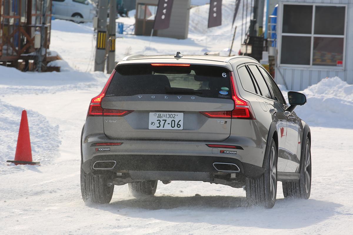 ボルボV60クロスカントリー雪上試乗 〜 画像45