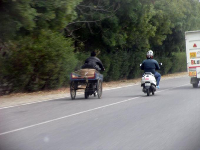 インドで見た三輪車の変化 〜 画像2