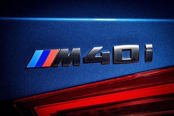 BMW X3にM40iを追加設定
