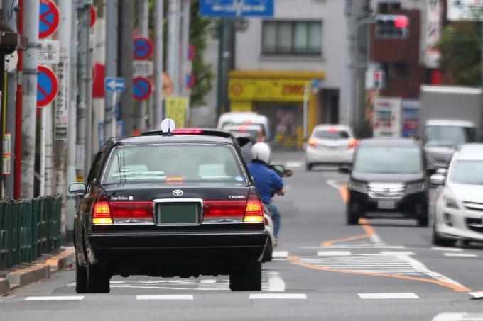 狭くて話題の「高輪橋架道橋」に行ってみた