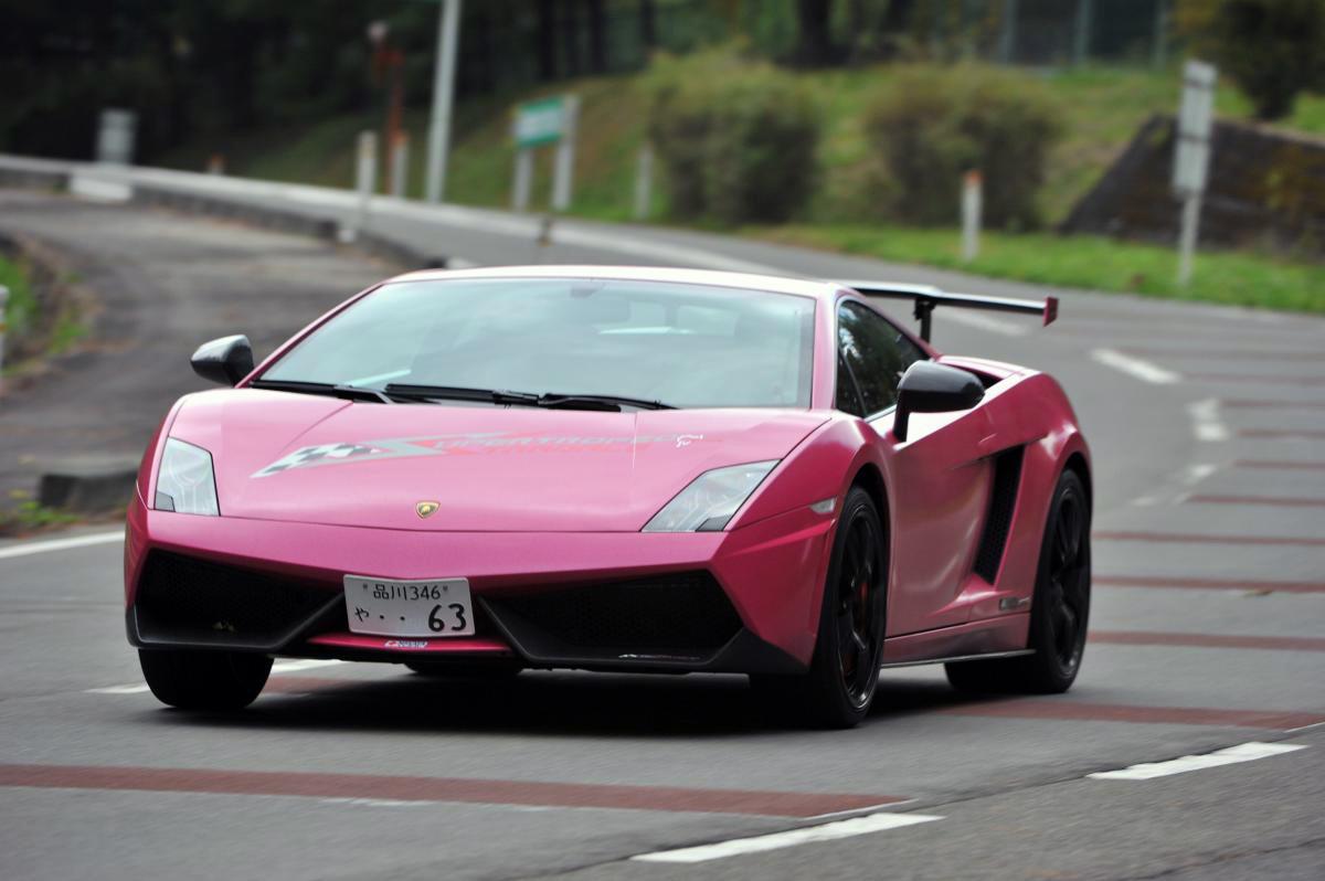 超高級車メーカーが潰れないワケ 〜 画像2