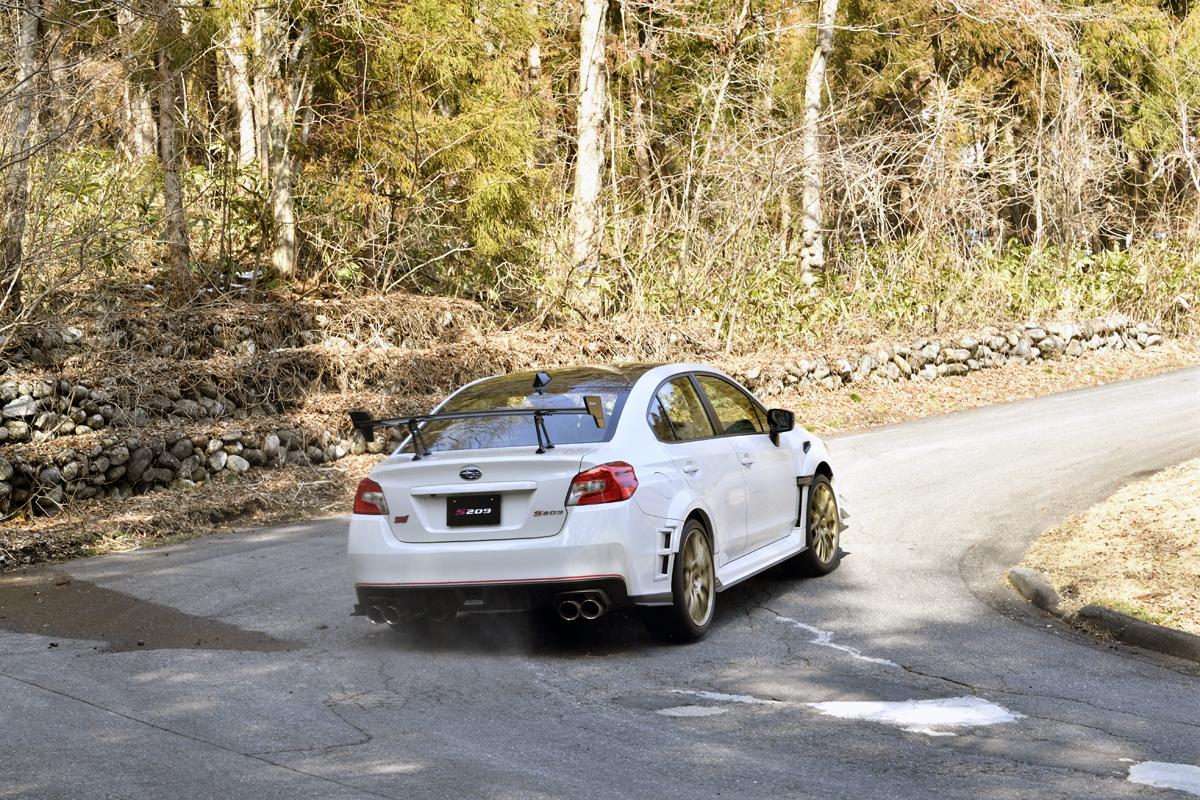 WEB CARTOP編集部の乾ひかりがSUBARU「S209」に試乗 〜 画像36