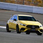 【画像】【試乗】衝撃のエンジンにレーシングドライバーも唖然！　速すぎるメルセデスAMG A 45&CLA 45 は量産車の常識を覆した 〜 画像63